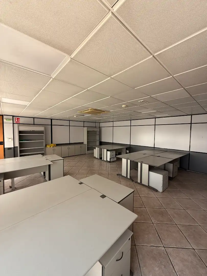 Büro mit Aufzug zur Miete in Avinguda de Barcelona 39A, imagen 4