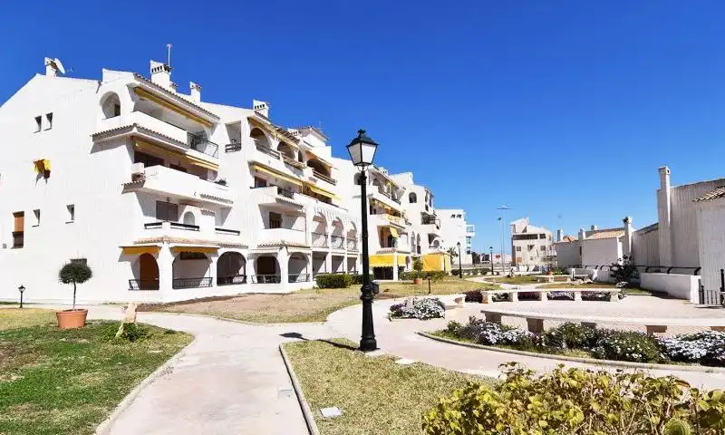 Detached homes for rent in Avenida Santiago Bernabéu, 46, Calas Santiago Bernabéu