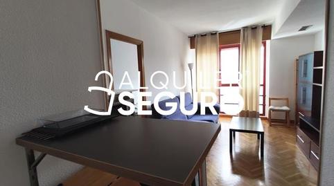 Foto 3 de Pis de lloguer a Santa María de la Alameda , Prosperidad, Madrid