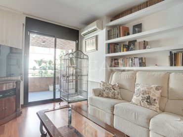 Piso con balcón en venta en Carrer del Doctor Ferran