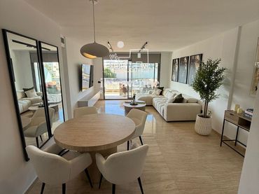 Wohnung mit Pool zur Miete in Calle Gregal