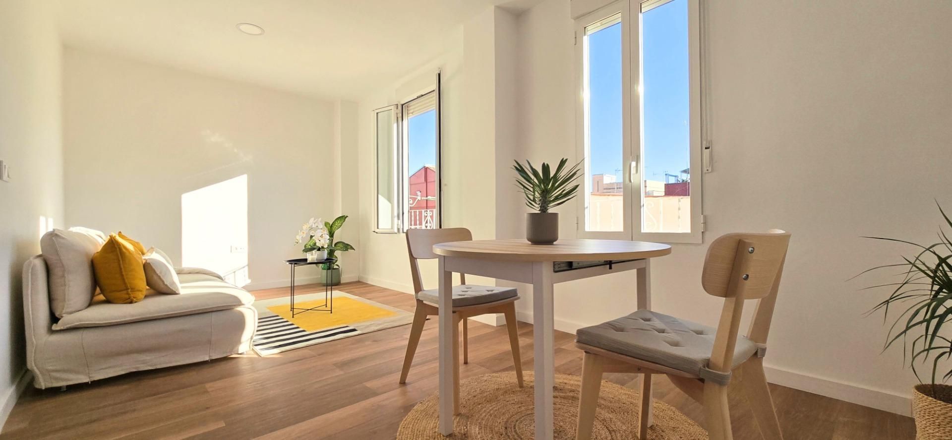 Dining room of Apartment for sale in  Valencia Capital