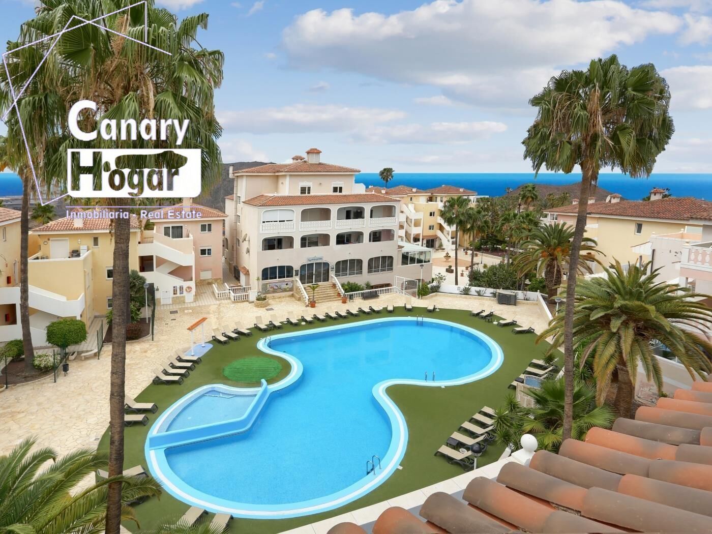 Exterior view of Flat to rent in Arona  with Air Conditioner, Private garden and Terrace