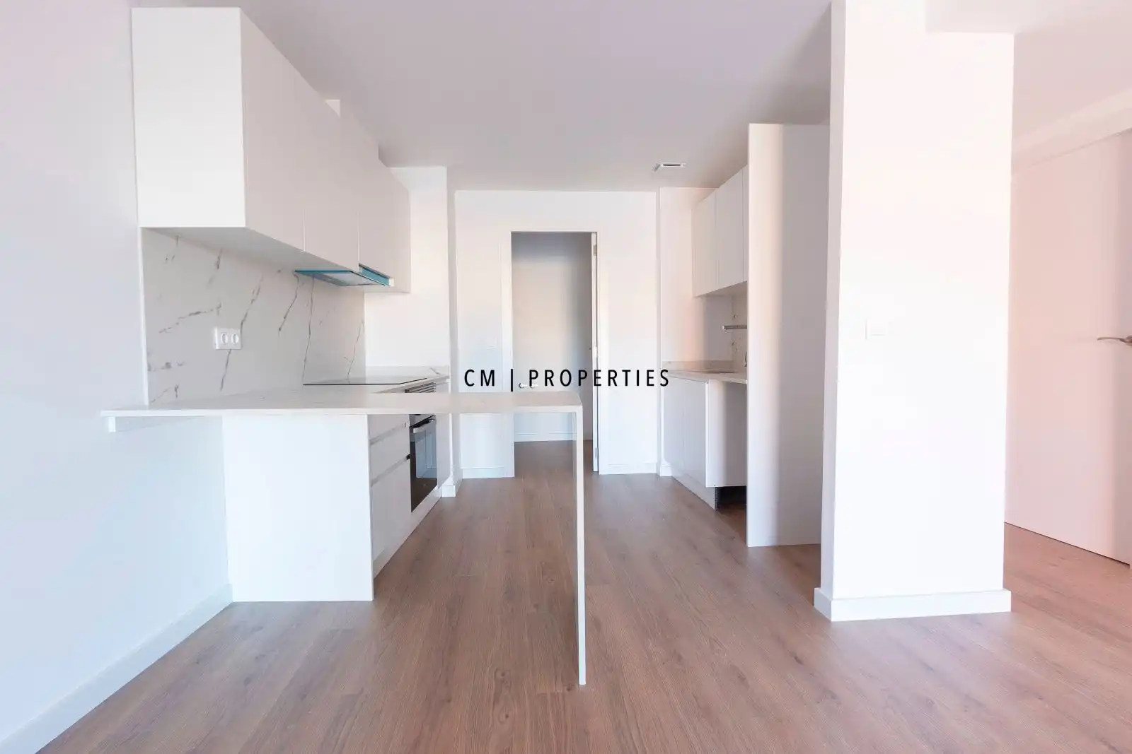 Cocina de Piso de alquiler en Valencia con Terraza, Trastero y Piscina