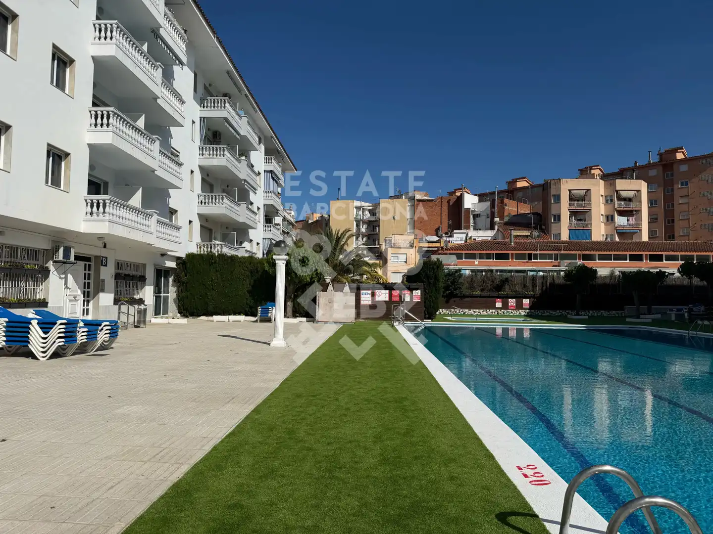 Piscina de Pis en venda en Blanes amb Piscina comunitària