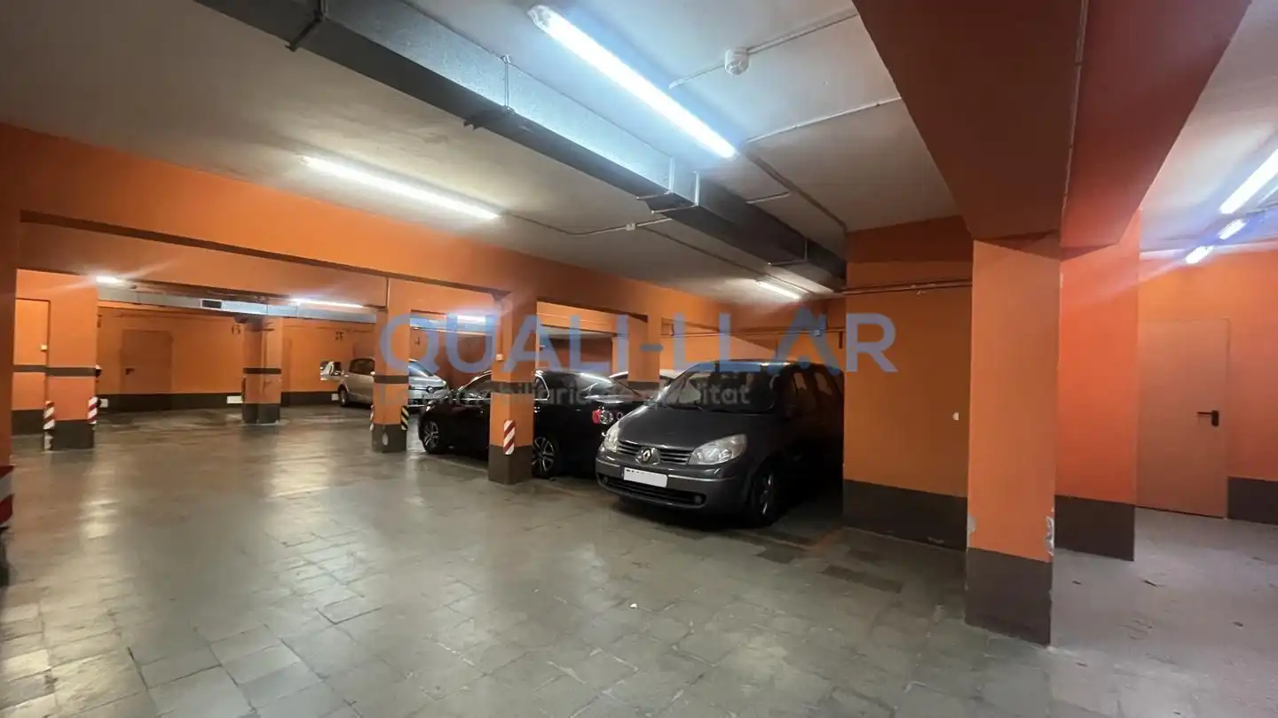 Parkplatz zur Miete in Llorenç Martí, imagen 10