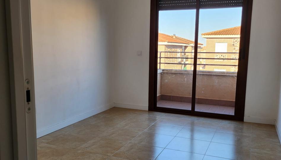 Foto 1 de Dúplex en venda a Yuncos, Toledo