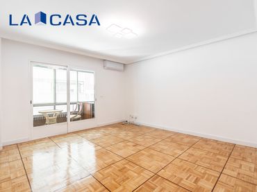 Appartement avec ascenseur à vendre à Calle TOMAS BORRAS