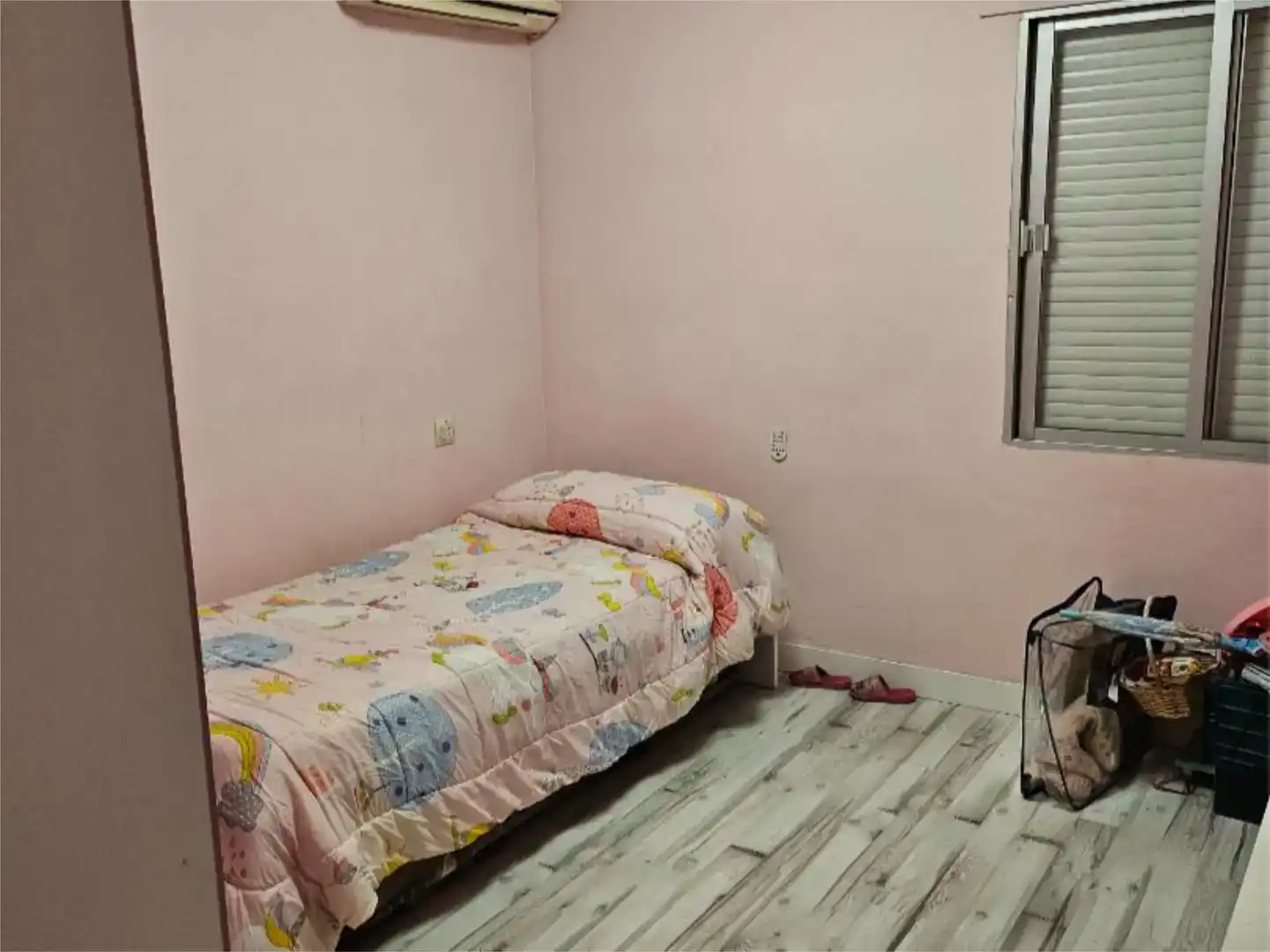 Dormitori de Casa adosada en venda en Alcaudete amb Aire condicionat