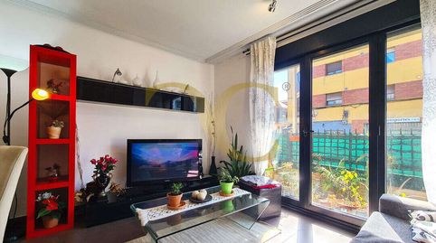 Foto 3 de Casa adosada en venda a Calle de Bazán, Tremañes, Gijón