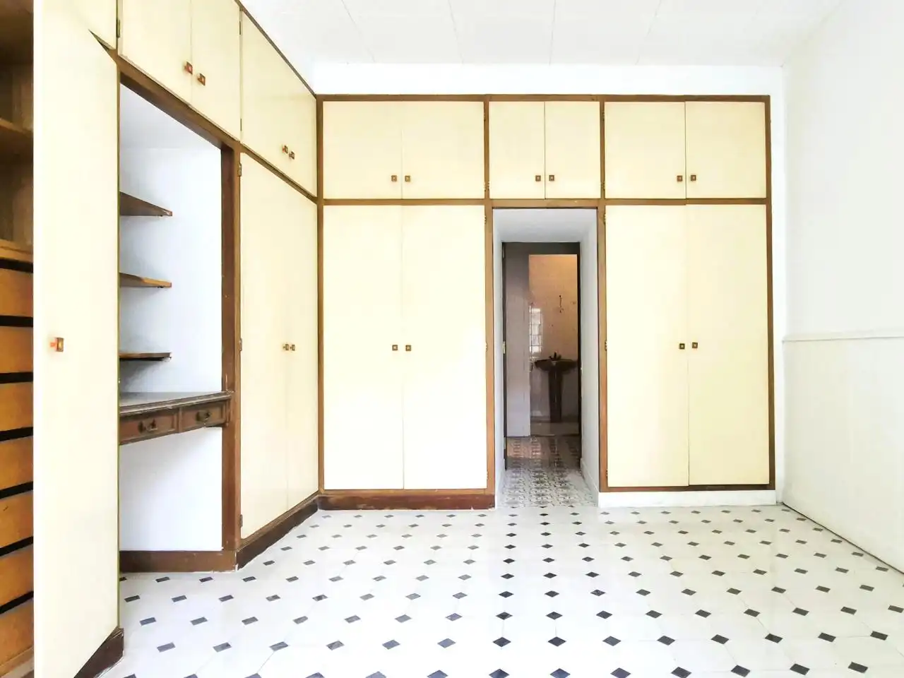 Habitación de Piso en venta en Terrassa con Calefacción y Balcón