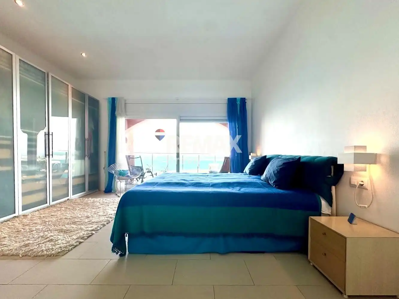 Habitación de Casa o chalet en venta en Roses con Aire acondicionado, Calefacción y Jardín privado