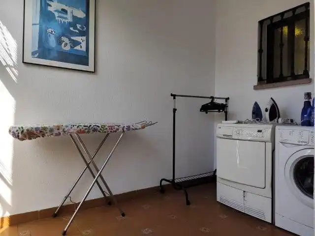 Cuina de Casa adosada en venda en Alaquàs amb Aire condicionat, Terrassa i Traster