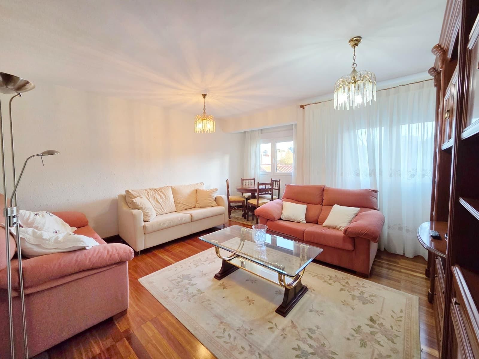 Sala d'estar de Pis en venda en Santander amb Calefacció i Parquet