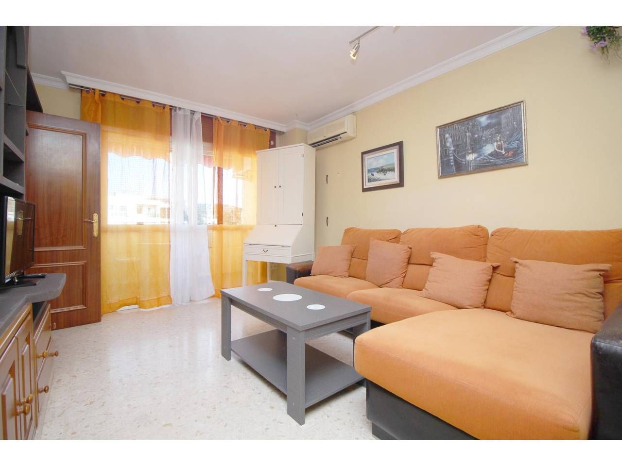 Bedroom of Flat for sale in Rincón de la Victoria  with Air Conditioner, Terrace and Community pool
