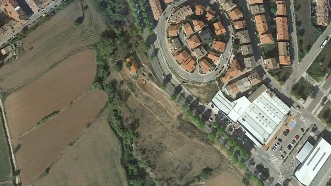 Terreni e lotti in vendita a Ar Sud, imagen 4