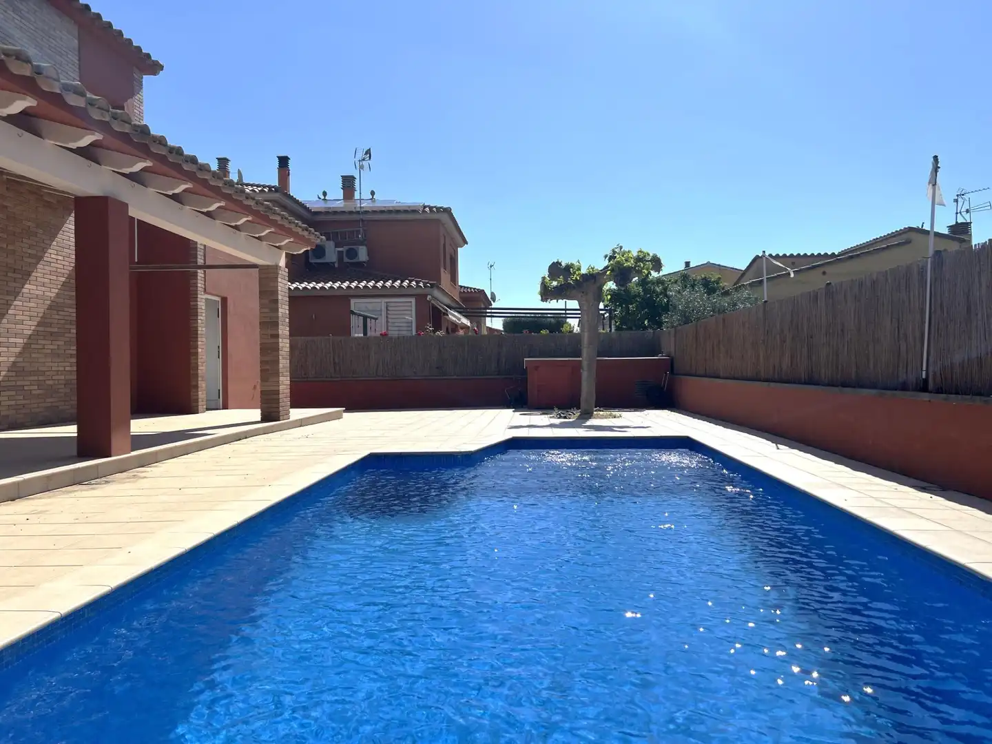 Swimming pool of Houses for sale in Sant Pere Pescador  with Air Conditioner, Heating and Private garden