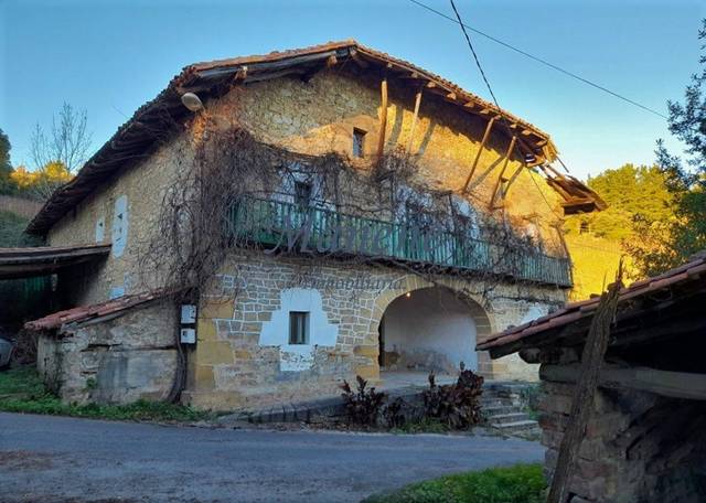 Finca rústica en Venta en Larrabetzu