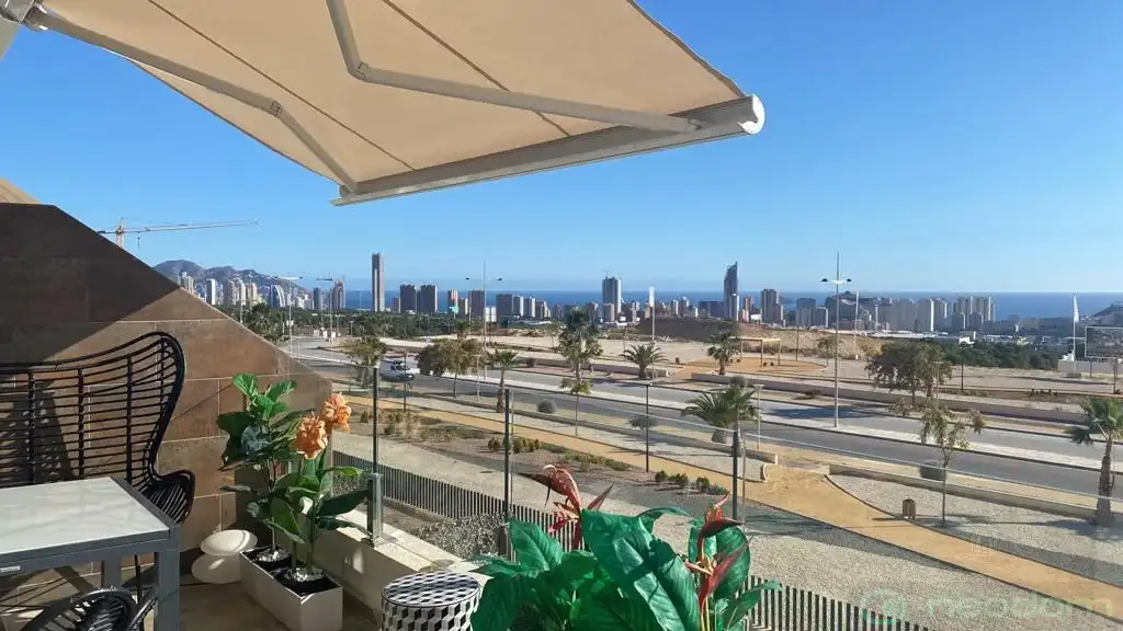 Vista exterior de Dúplex en venta en Finestrat con Aire acondicionado, Calefacción y Terraza