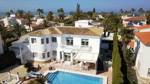 Bonita Villa en perfecto estado a 100 m de mar, Bild 3