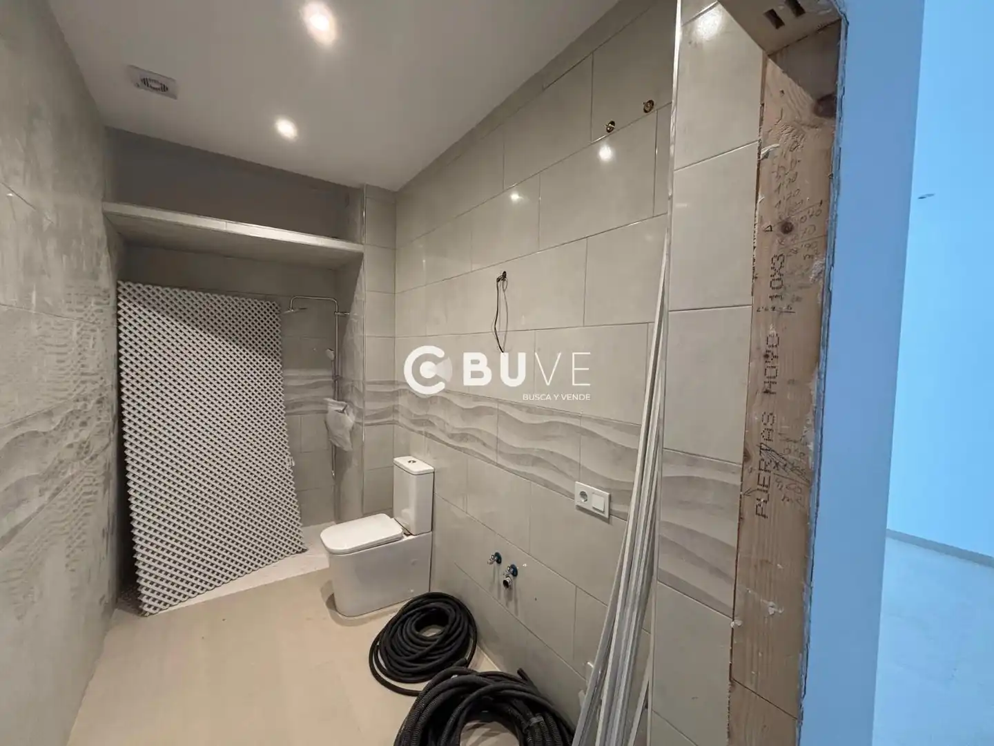 Bathroom of Flat for sale in Ronda  with Air Conditioner
