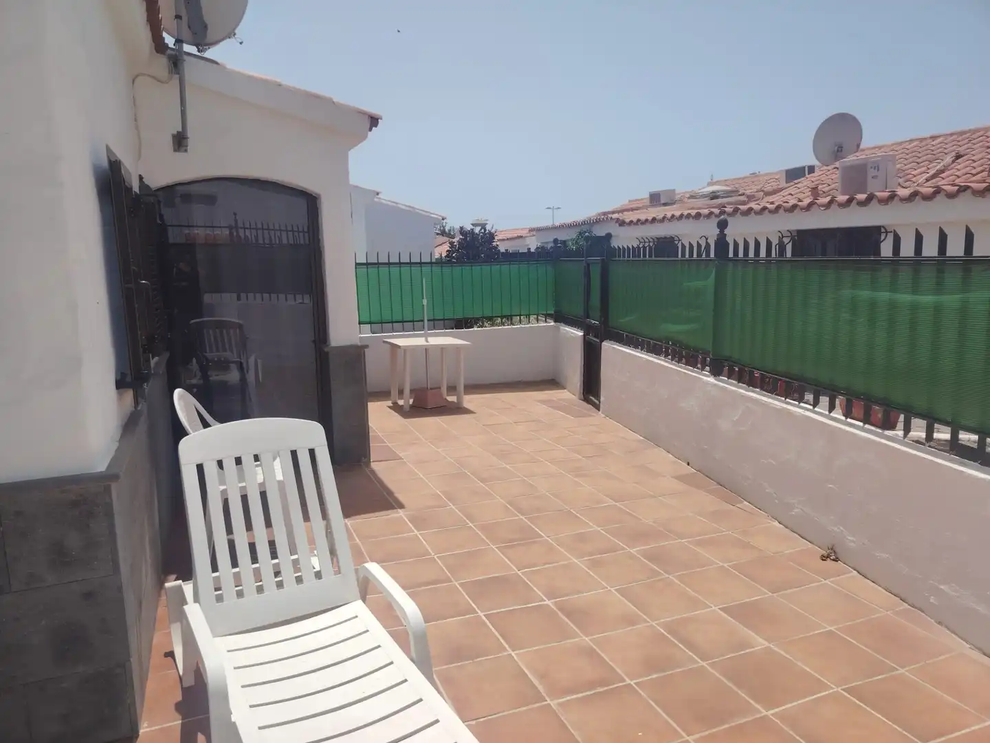 Terrassa de Casa adosada de lloguer en San Bartolomé de Tirajana amb Terrassa, Moblat i Piscina comunitària