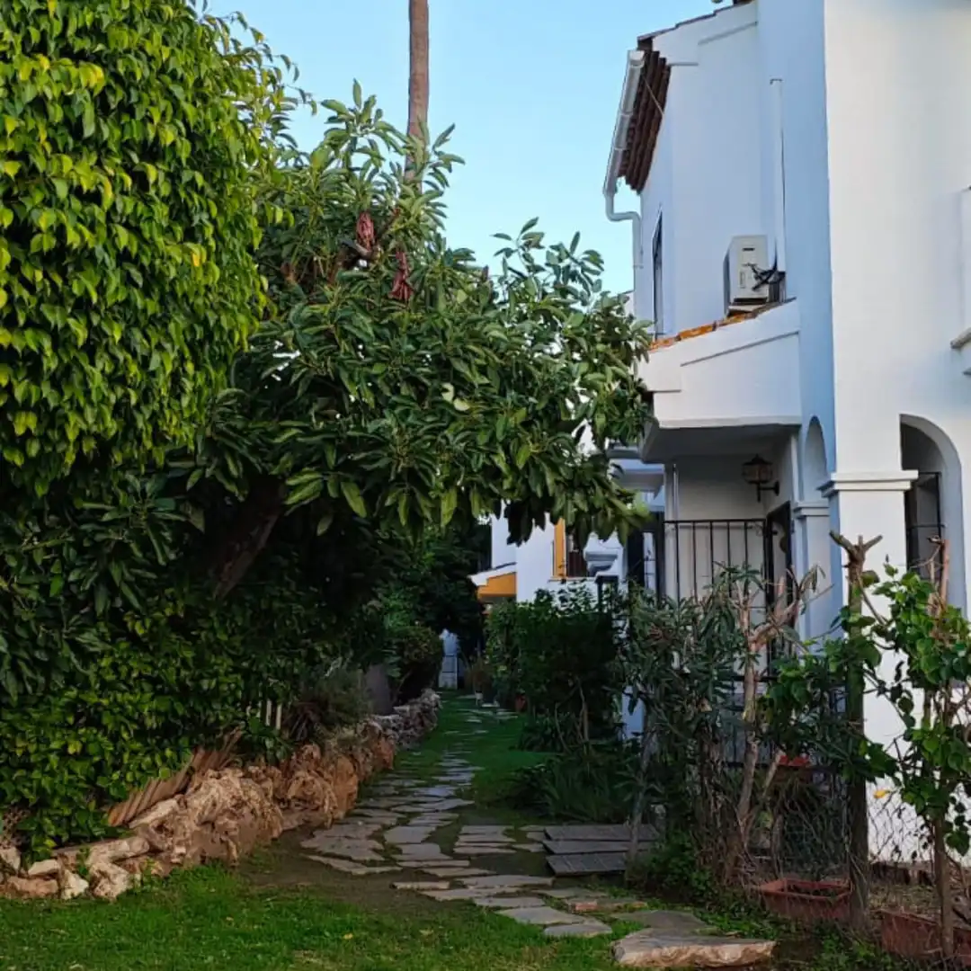 Wohnung mit Pool zum Verkauf in Avenida Benamara 15, imagen 2