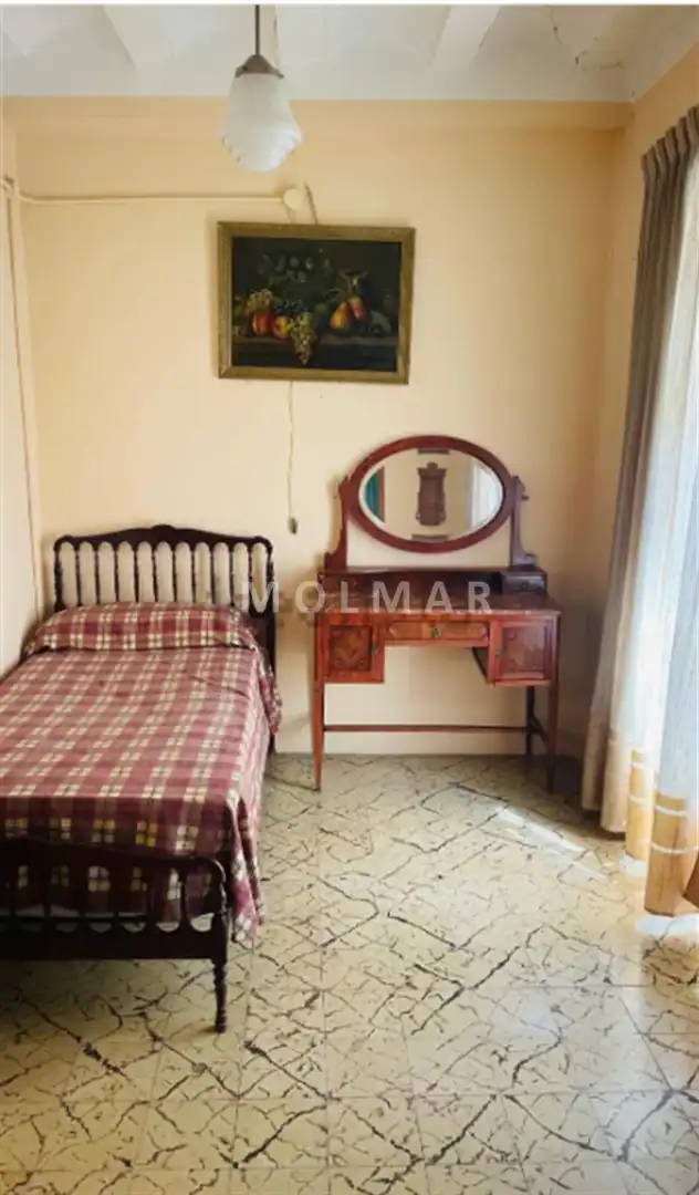 Habitación de Casa o chalet en venta en Ayora con Terraza, Trastero y Balcón