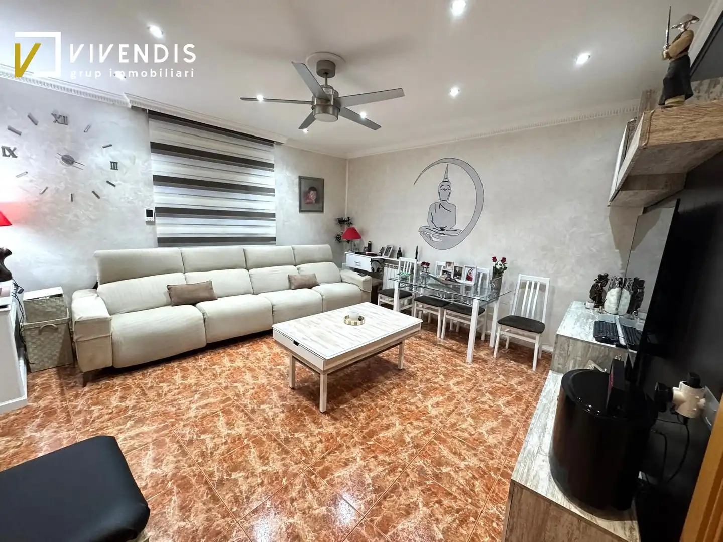 Living room of Houses for sale in Almenar  with Air Conditioner, Heating and Storage room