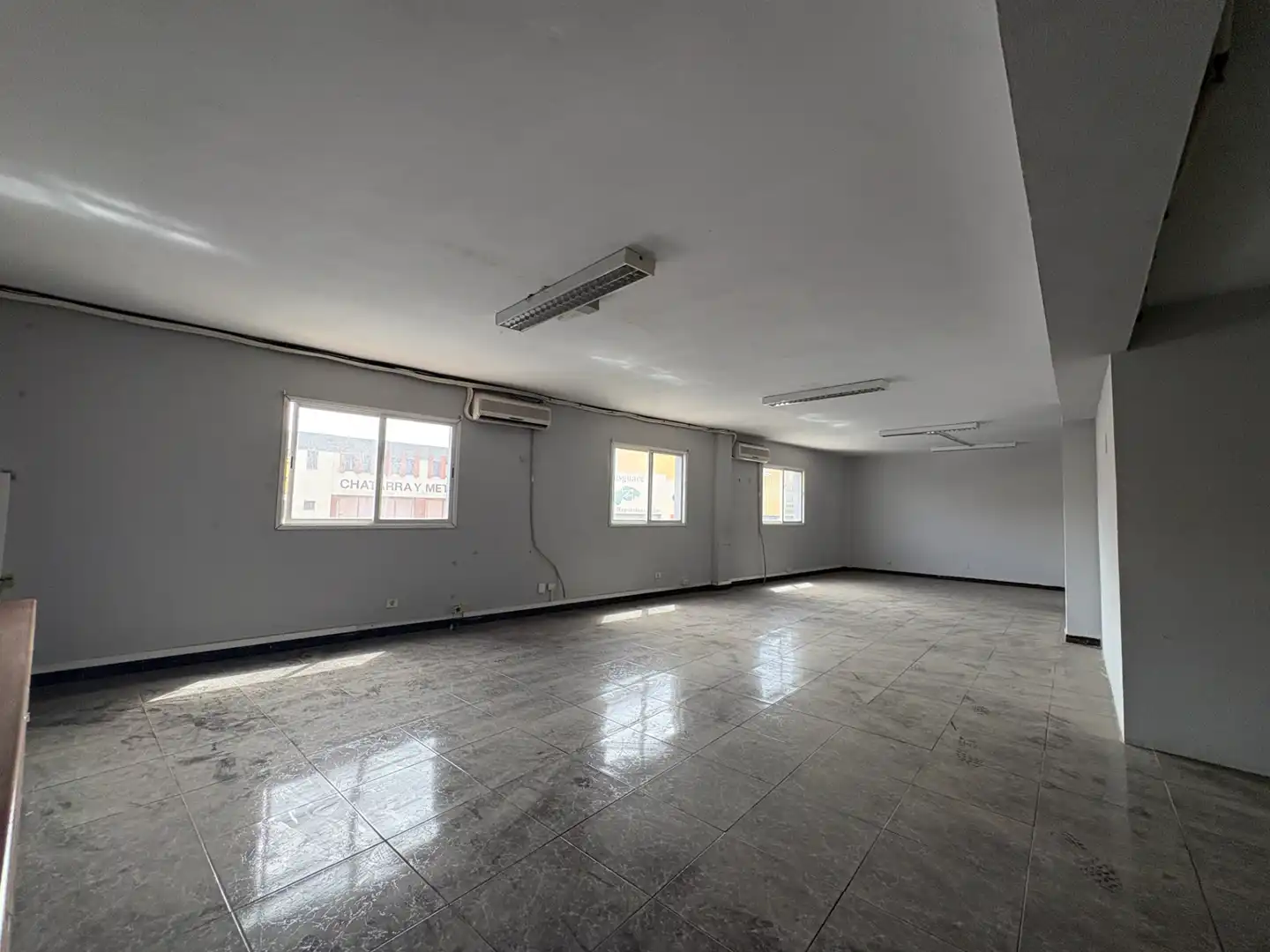 Industrial building to rent in Calle Arinaga 12, imagen 17