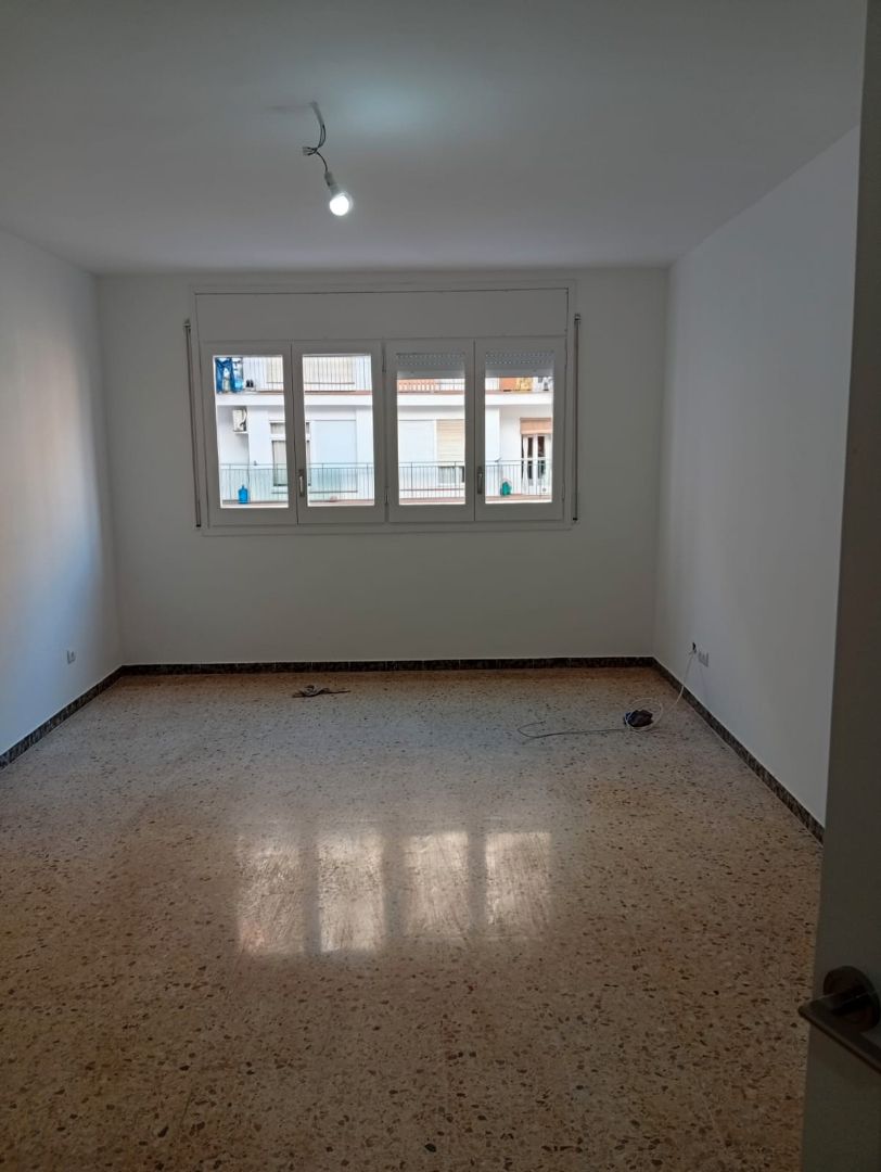 Pis de lloguer a Avinguda d'Alfons XIII, Llefià