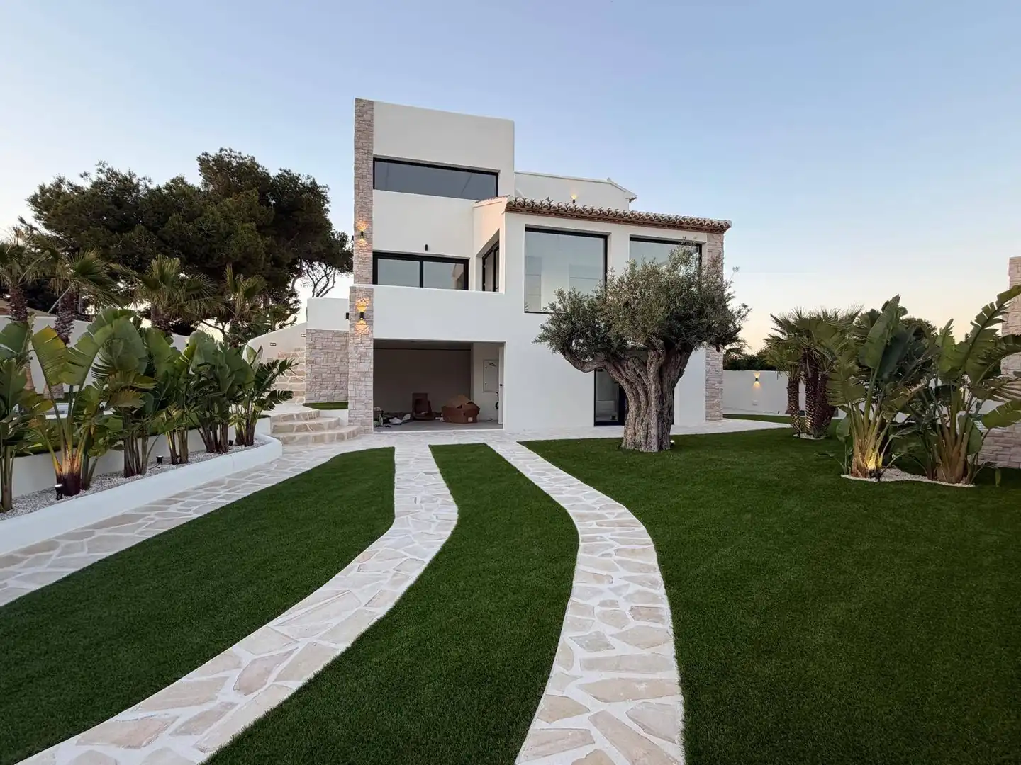 Vista exterior de Casa o xalet en venda en Jávea / Xàbia amb Aire condicionat, Calefacció i Jardí privat