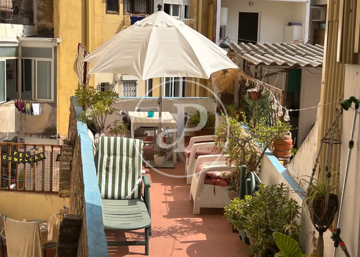 Terraza de Piso en venta en Barcelona con Calefacción, Terraza y Amueblado