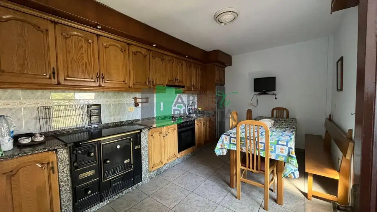 Chalet con jardín en venta en Xunqueira de Ambía, imagen 33
