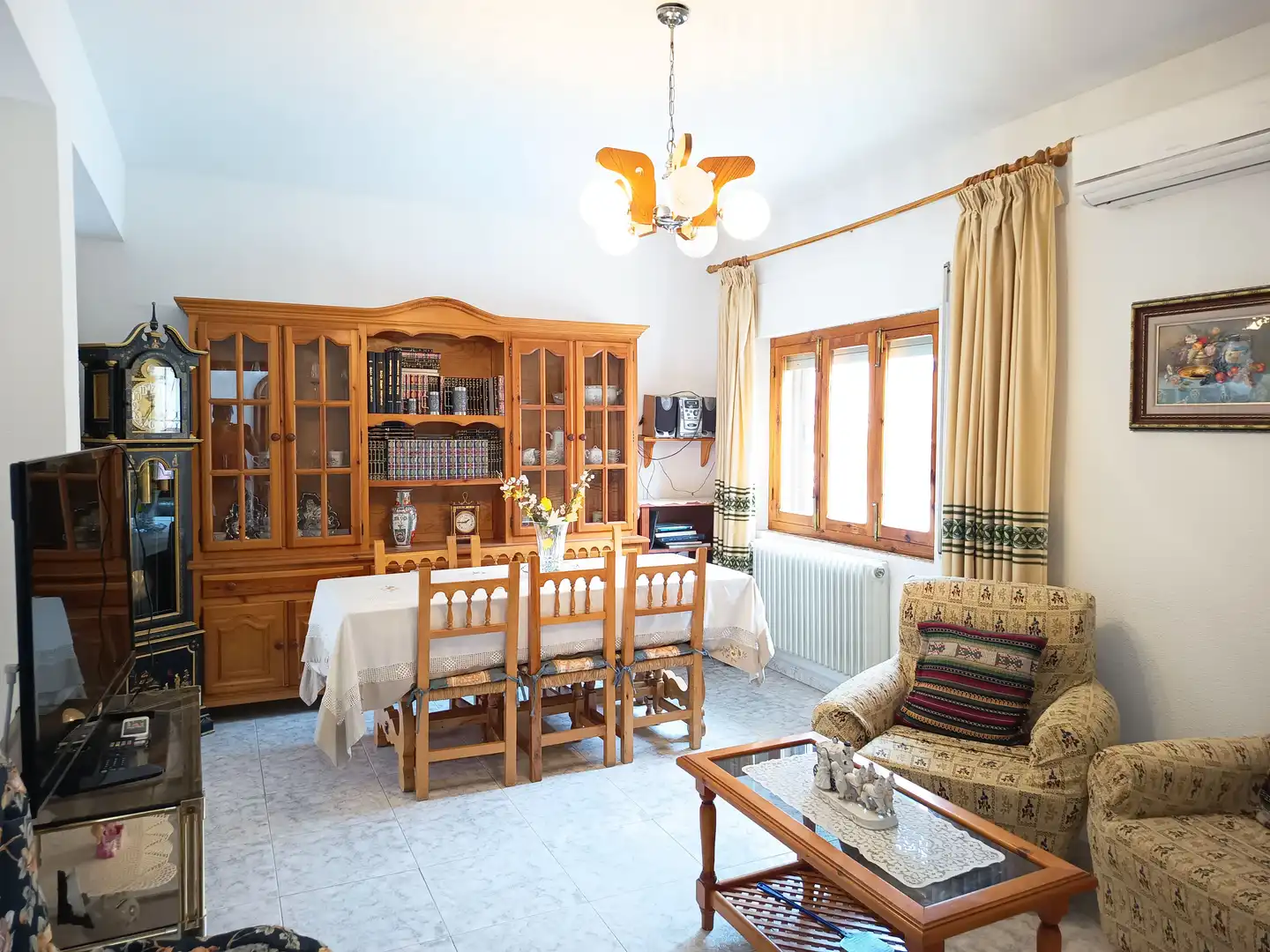 Comedor de Casa o chalet en venta en Baza con Aire acondicionado, Calefacción y Terraza