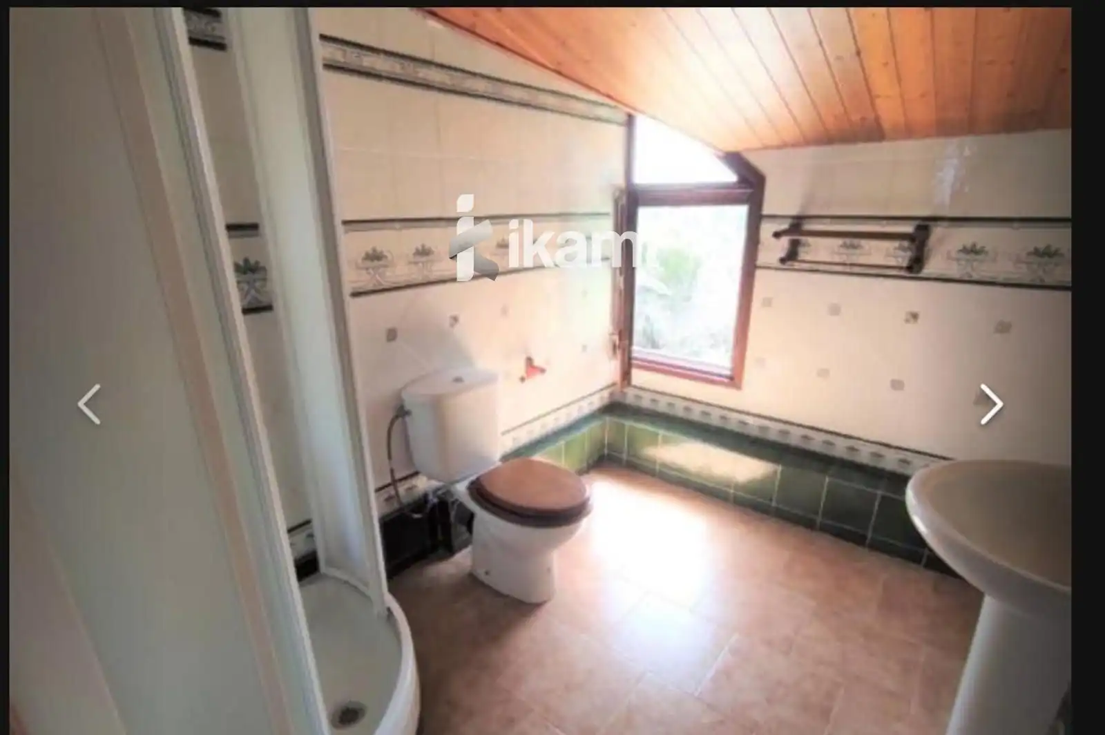 Baño de Casa o chalet en venta en Montcada i Reixac con Calefacción, Terraza y Trastero