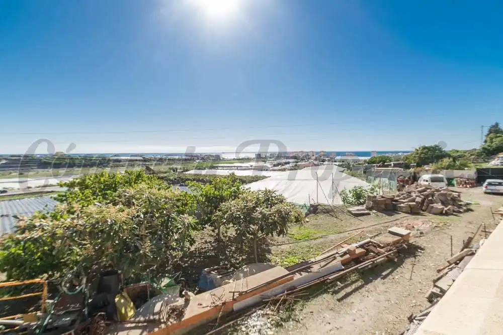 Terreno residenziale in vendita a Urbanización Santa Rosa, imagen 2