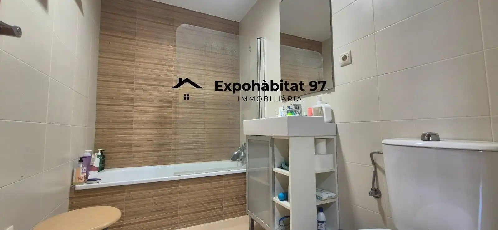 Baño de Apartamento en venta en Salou con Aire acondicionado y Balcón