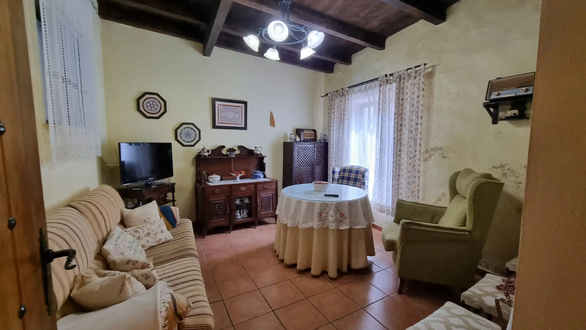 Sala de estar de Finca rústica en venta en Urda con Aire acondicionado
