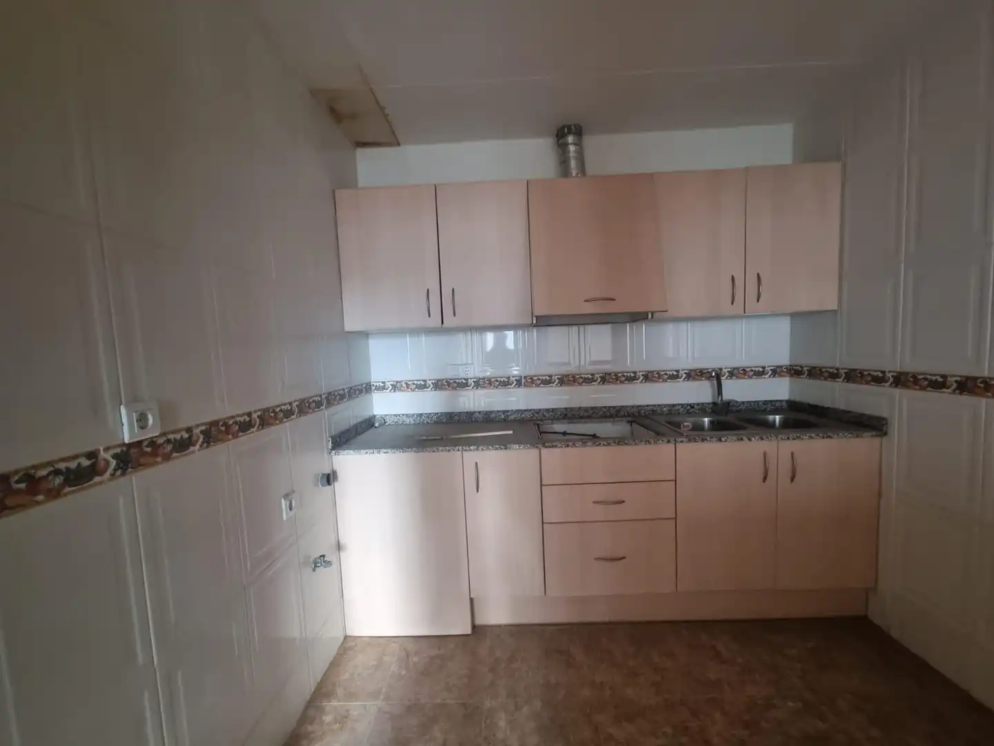 Cuina de Casa o xalet en venda en La Galera  amb Jardí privat i Balcó