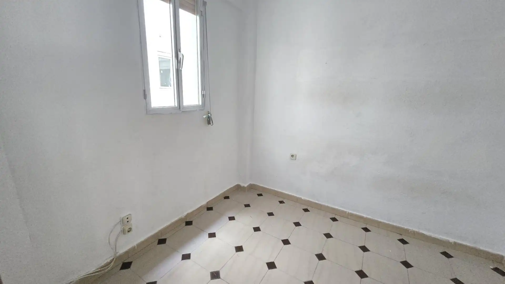 Habitación de Piso en venta en Madrid con Terraza