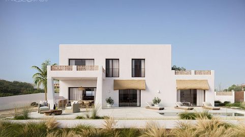 Villa de lujo en Moraira con vistas al mar y amplia parcela de 800 m