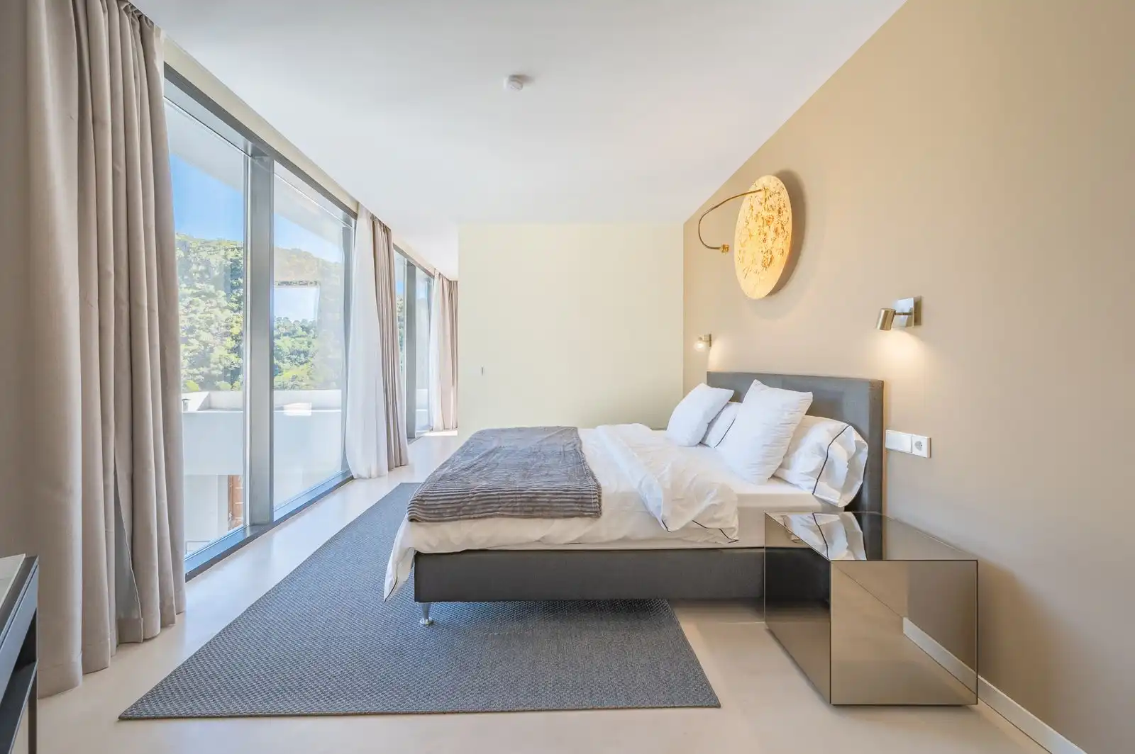 Bedroom of Houses for sale in Málaga  with Air Conditioner, Terrace and Swimming Pool