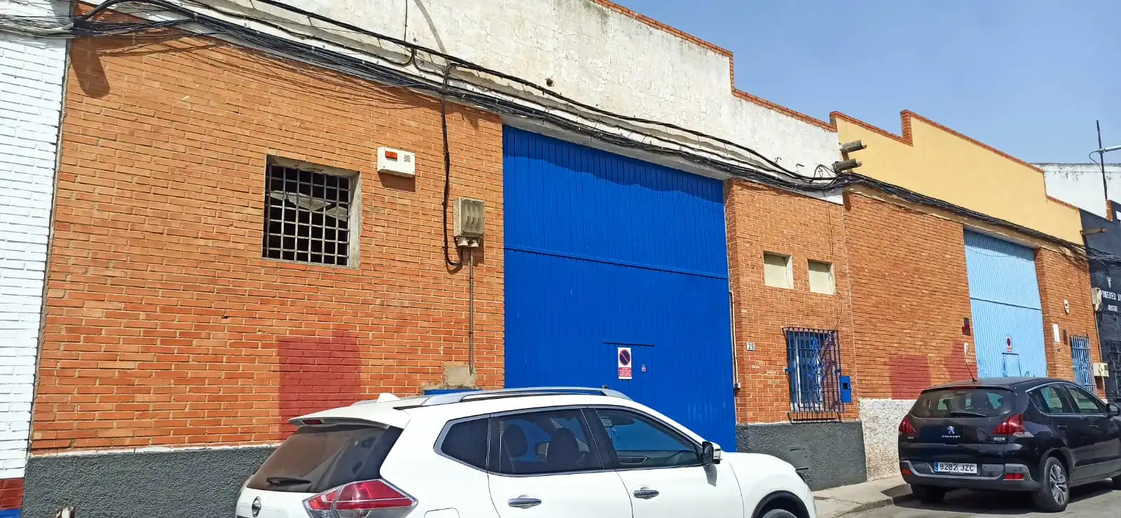 Außenansicht von Fabrikhallen zur Miete in Málaga