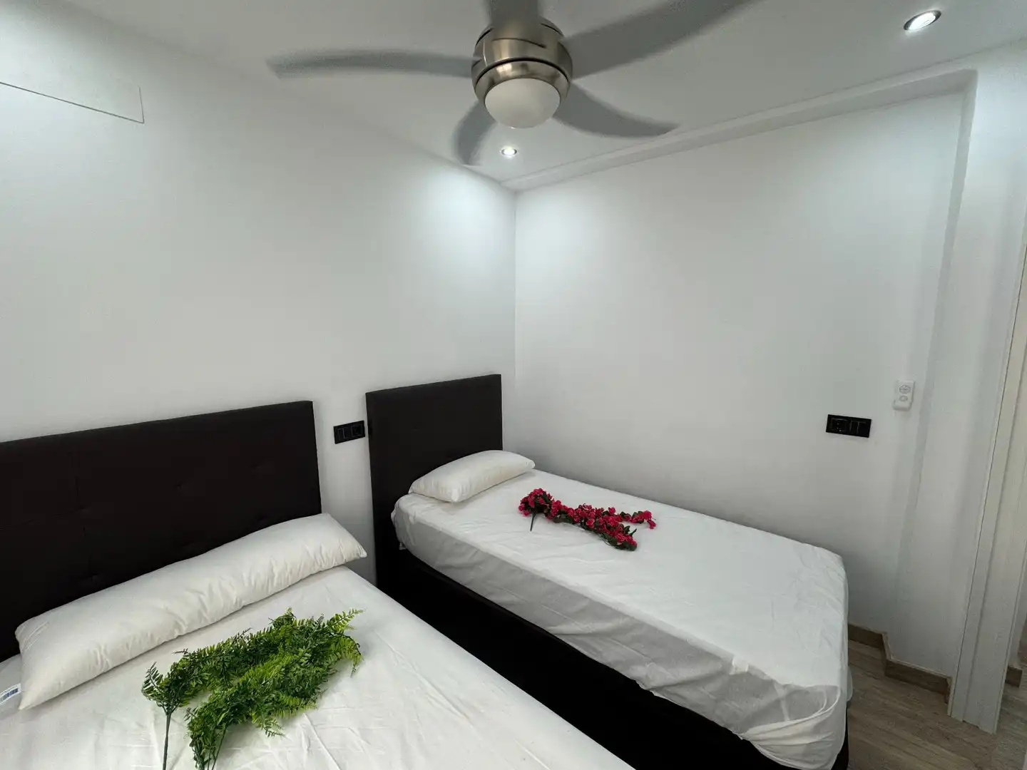 Bedroom of Flat for sale in Málaga  with Air Conditioner, Heating and Furnished