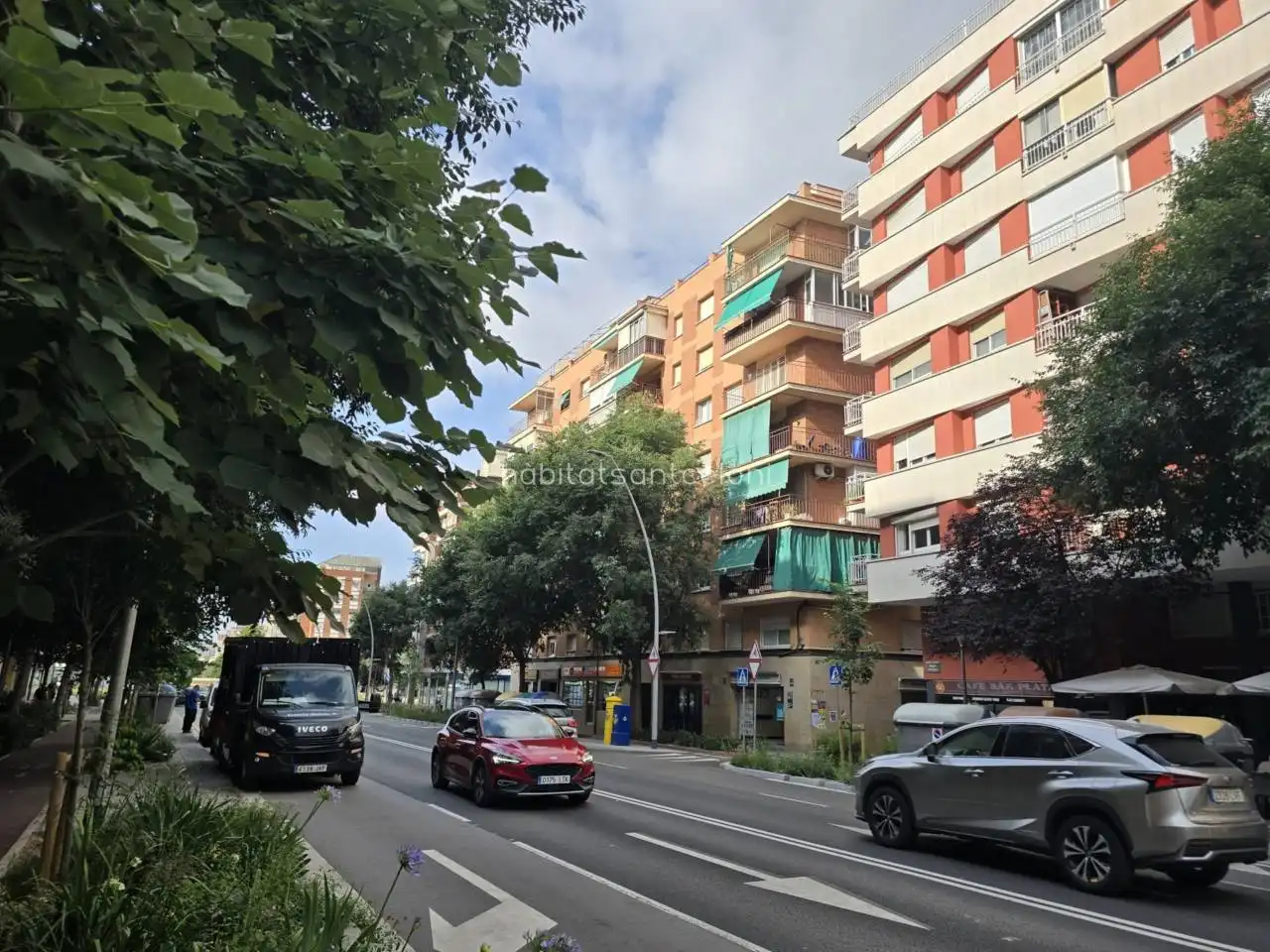 Vista exterior de Ático en venta en Granollers con Terraza