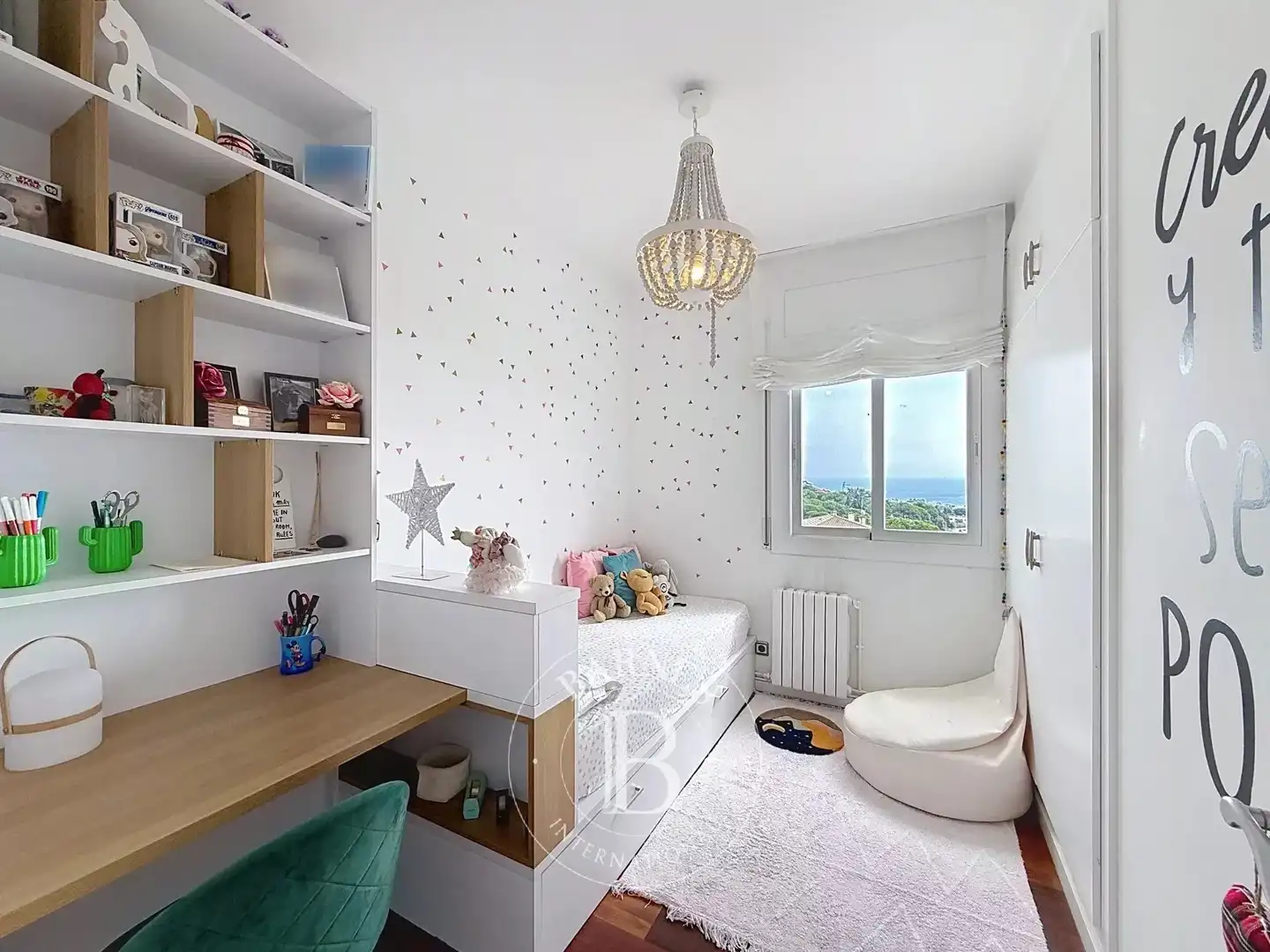 Habitación de Casa o chalet en venta en Mataró con Aire acondicionado, Calefacción y Jardín privado