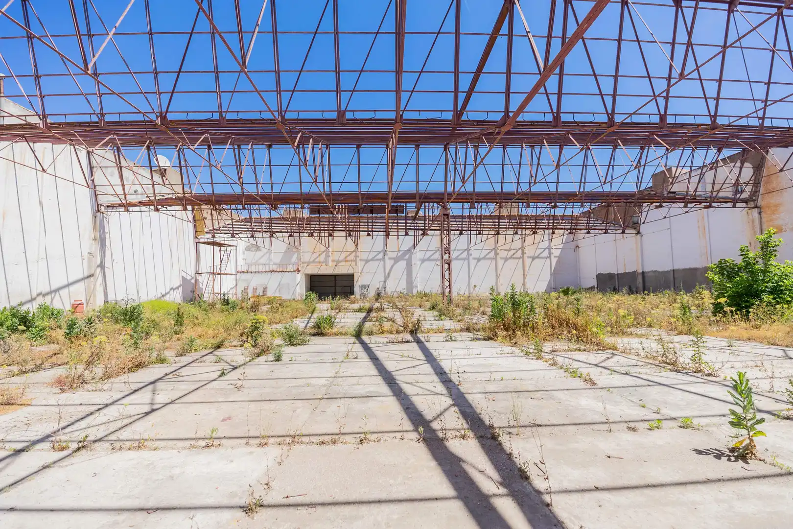 Exterior view of Industrial buildings for sale in Torremolinos