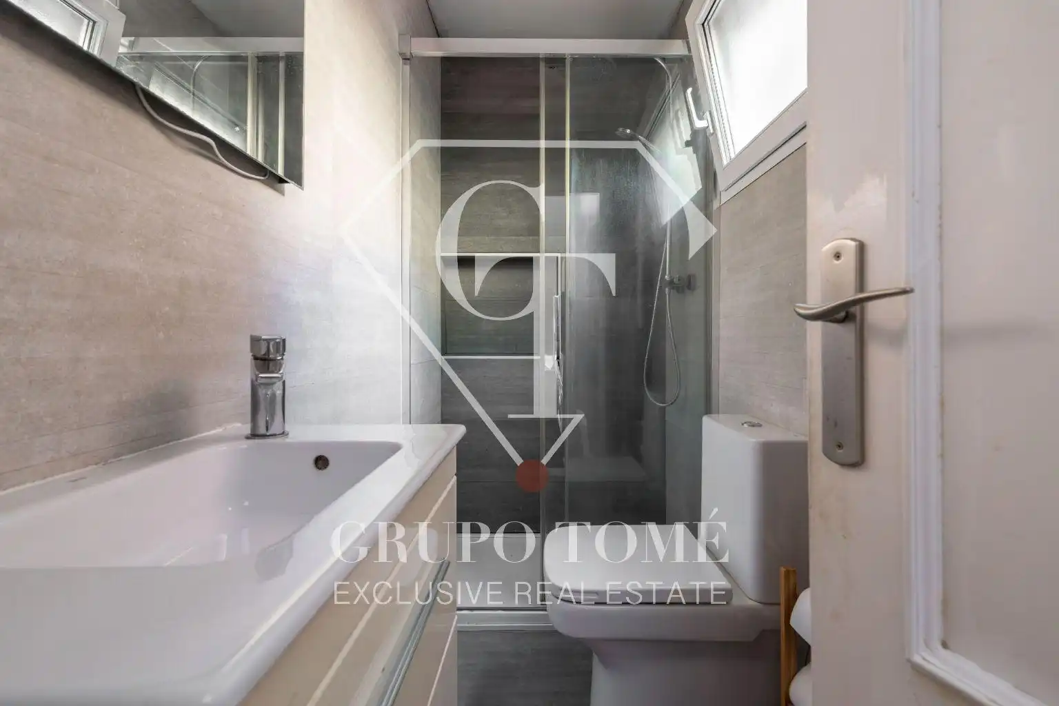 Baño de Dúplex en venta en Donostia - San Sebastián  con Amueblado