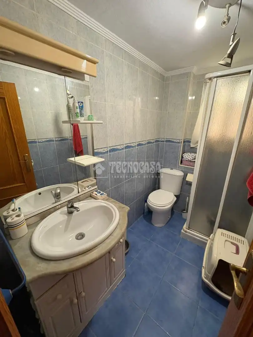 Baño de Piso en venta en Málaga con Aire acondicionado y Terraza